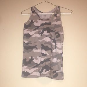 Old navy tank top XL